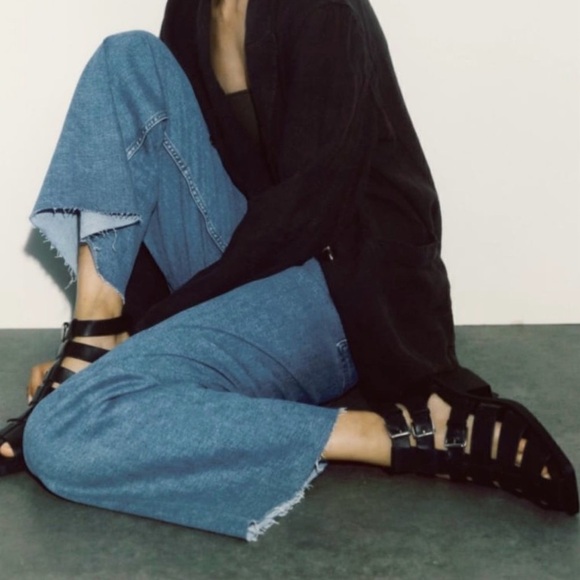 Zara Heeled Leather Cage Sandals - Picture 3 of 12